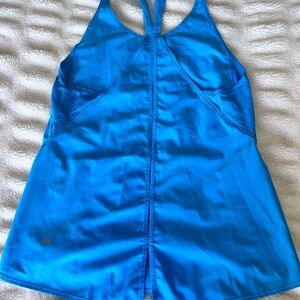 Lululemon Blue/Teal Racerback Tank Top Womens Sz 4 EUC